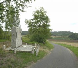 MONUMENT D'OSTEL
